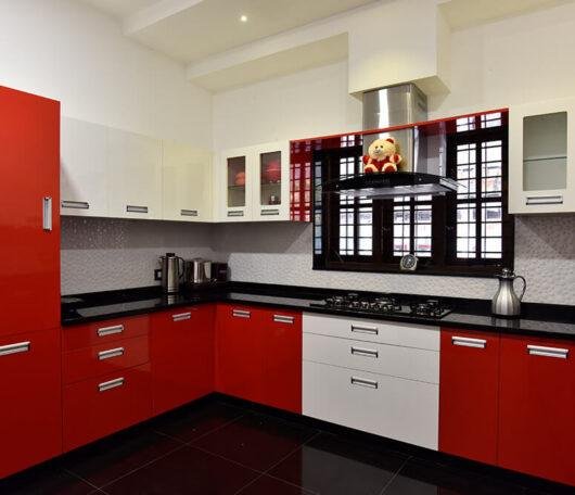 red-white-glossy-modular-kitchen-parkland-thrissur-kerala