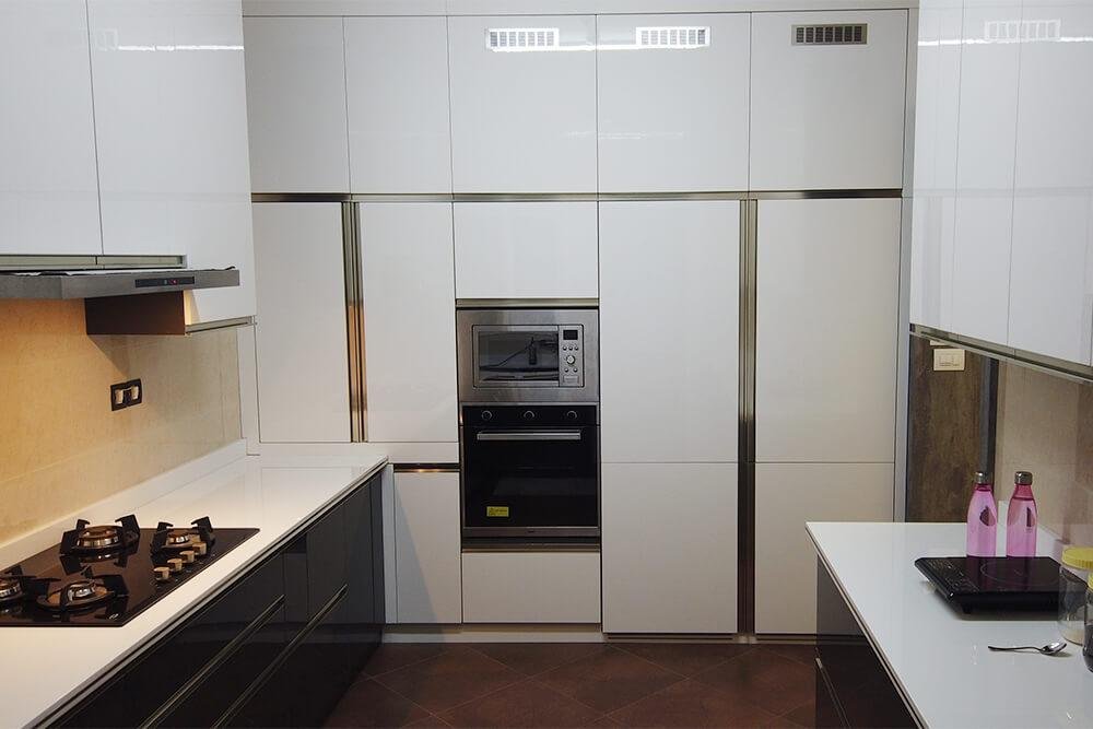 white-high-gloss-minimalist-kitchen-parkland-thrissur-kerala